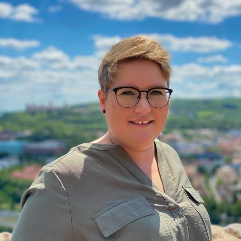 atharina Kirchner – Geschäftsführerin –  HC24 GmbH & Co KG 